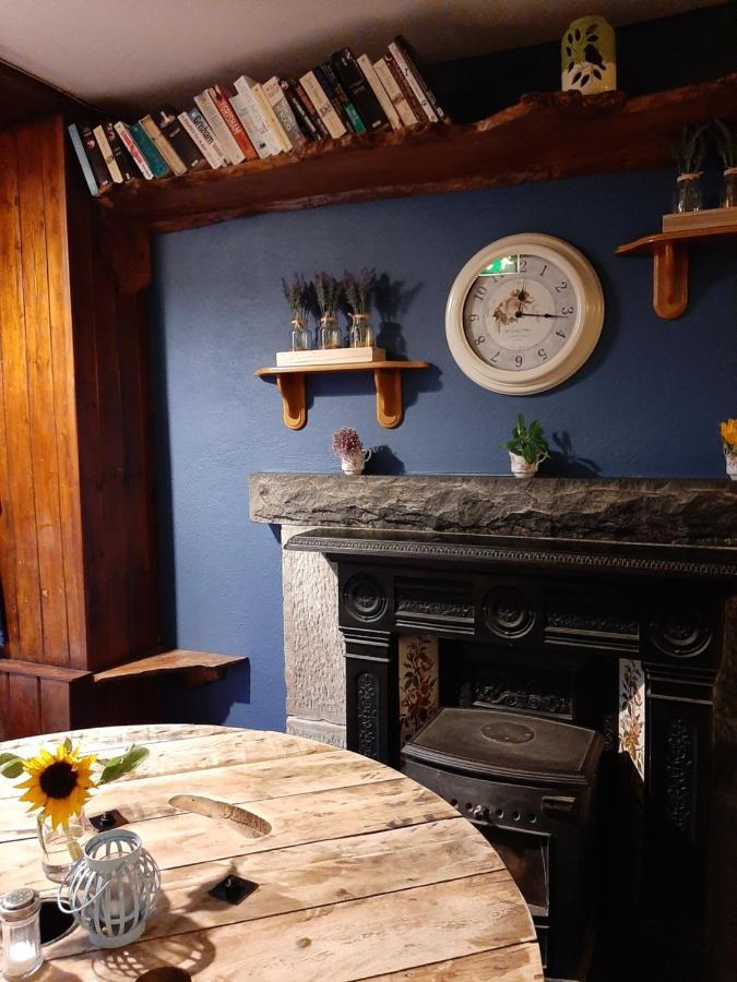 Gordon'S Guesthouse Loughrea Esterno foto
