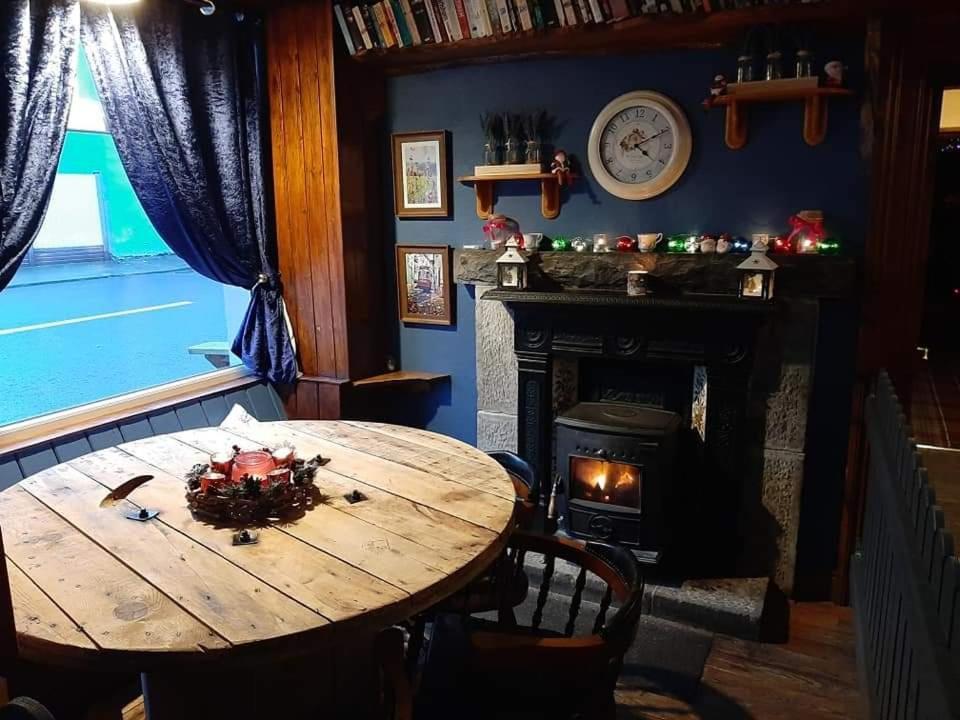 Gordon'S Guesthouse Loughrea Esterno foto